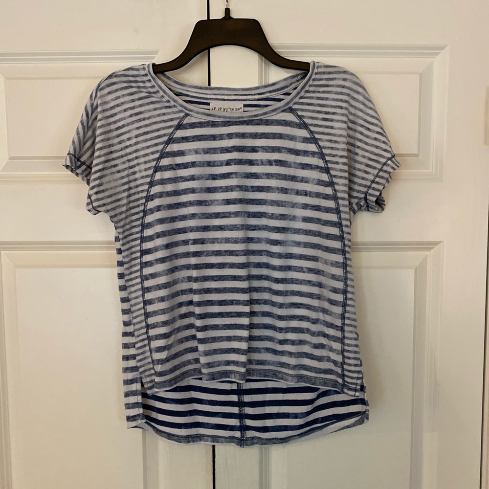It it Were Me high-low short sleeve top